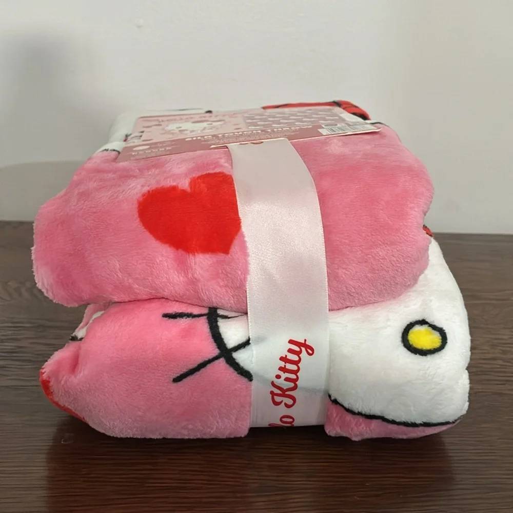 NWT- Sanrio- Hello Kitty- Pink Velvety Smooth- Silk Touch Throw Blanket 50x60